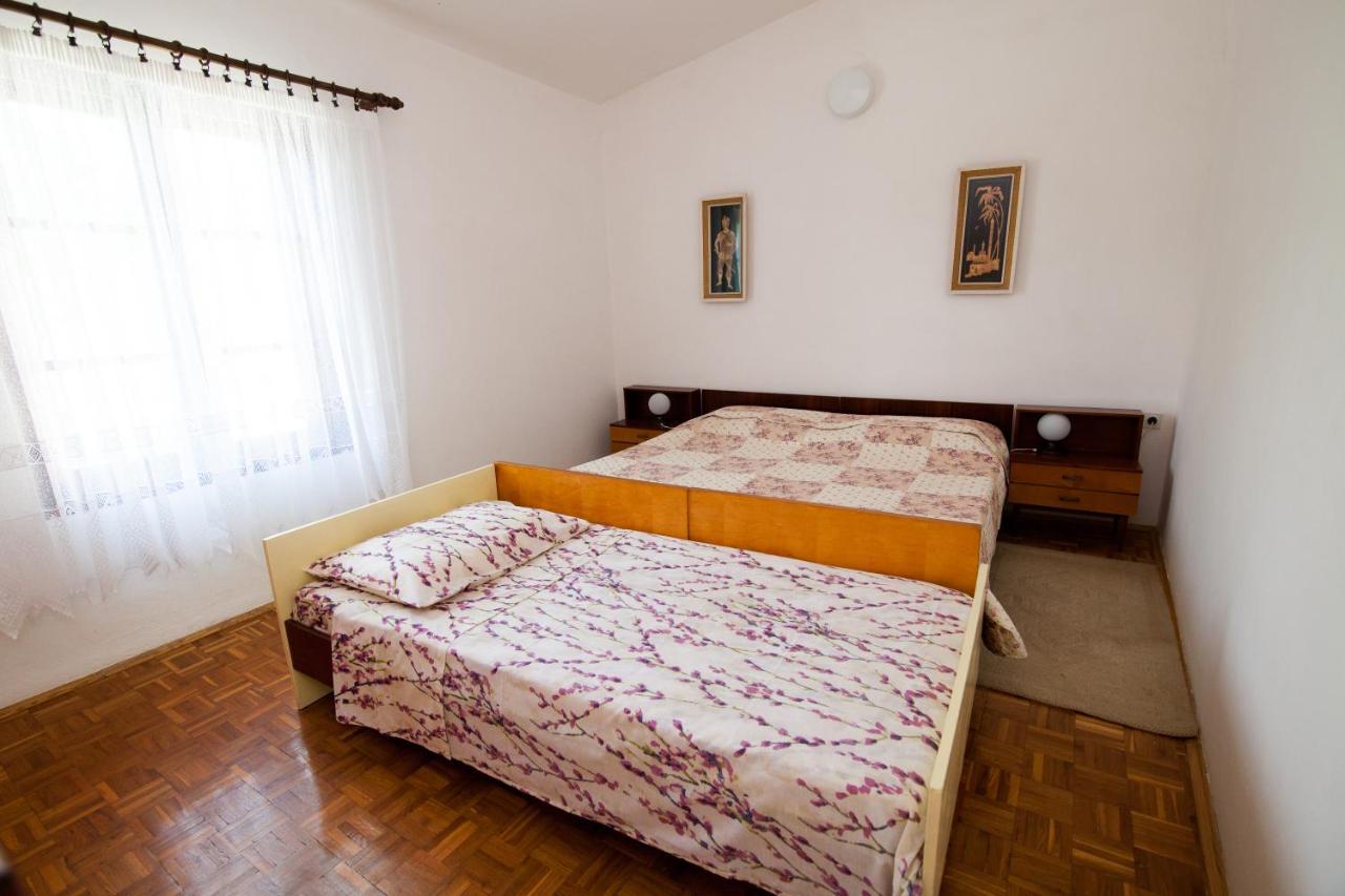 Apartman Kristina Apartment Banjole Exterior foto